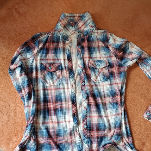 Button Up Flannel Shirt Urban Girl Large 100% Poly - Picture 2 of 11